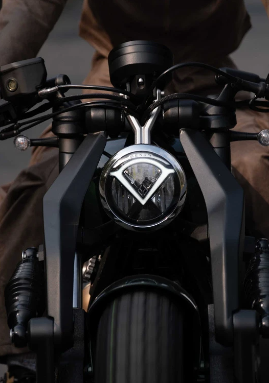 Мотоцикл Benda Napoleon 250 в Димитровграде Мотоцикл Benda Napoleon 250 в Димитровграде