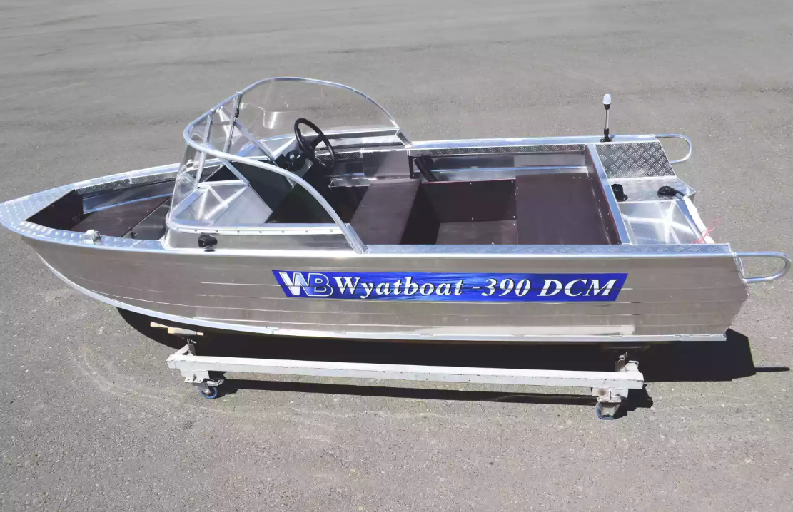 Алюминиевая лодка Wyatboat-390 DCM в Димитровграде Алюминиевая лодка Wyatboat-390 DCM в Димитровграде