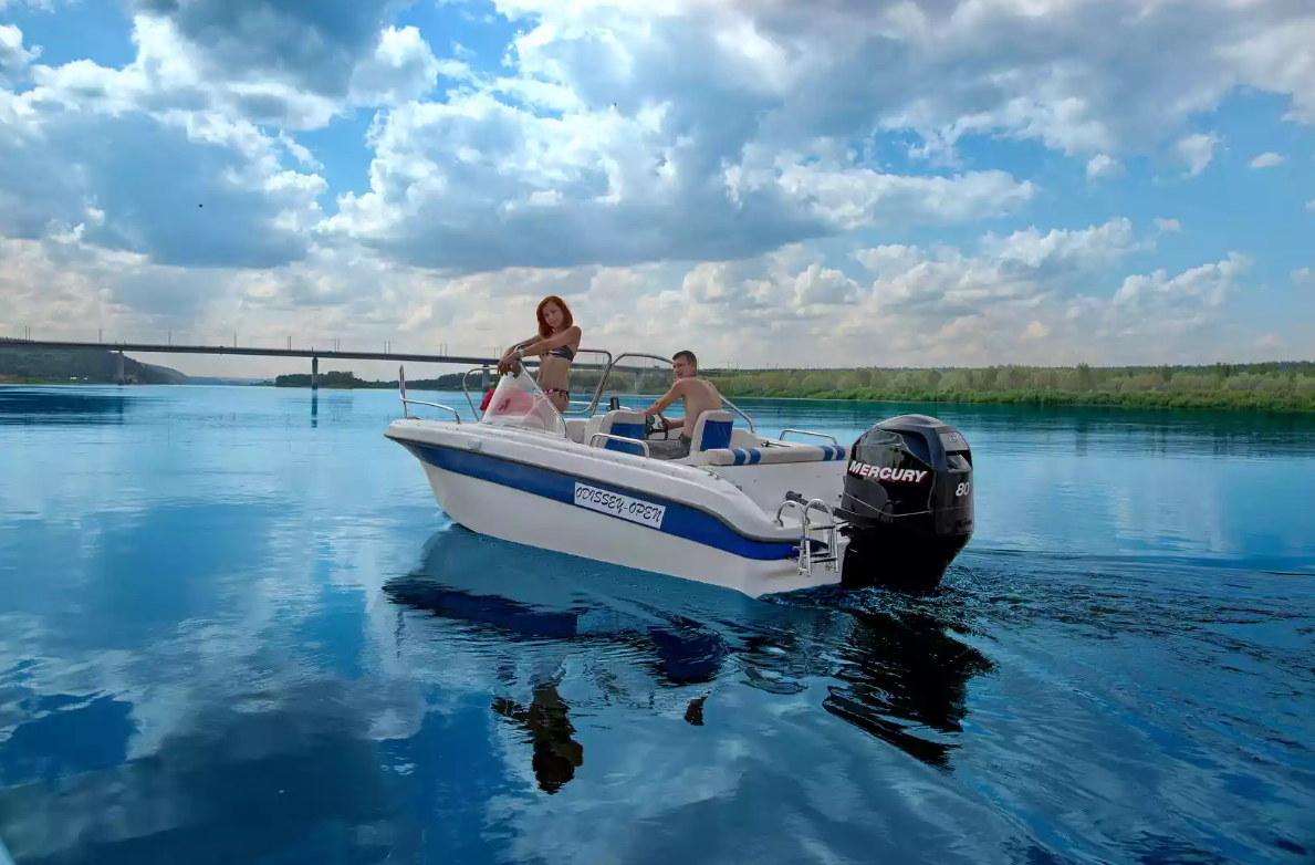 Стеклопластиковый катер Neman-530 Open в Димитровграде Стеклопластиковый катер Neman-530 Open в Димитровграде