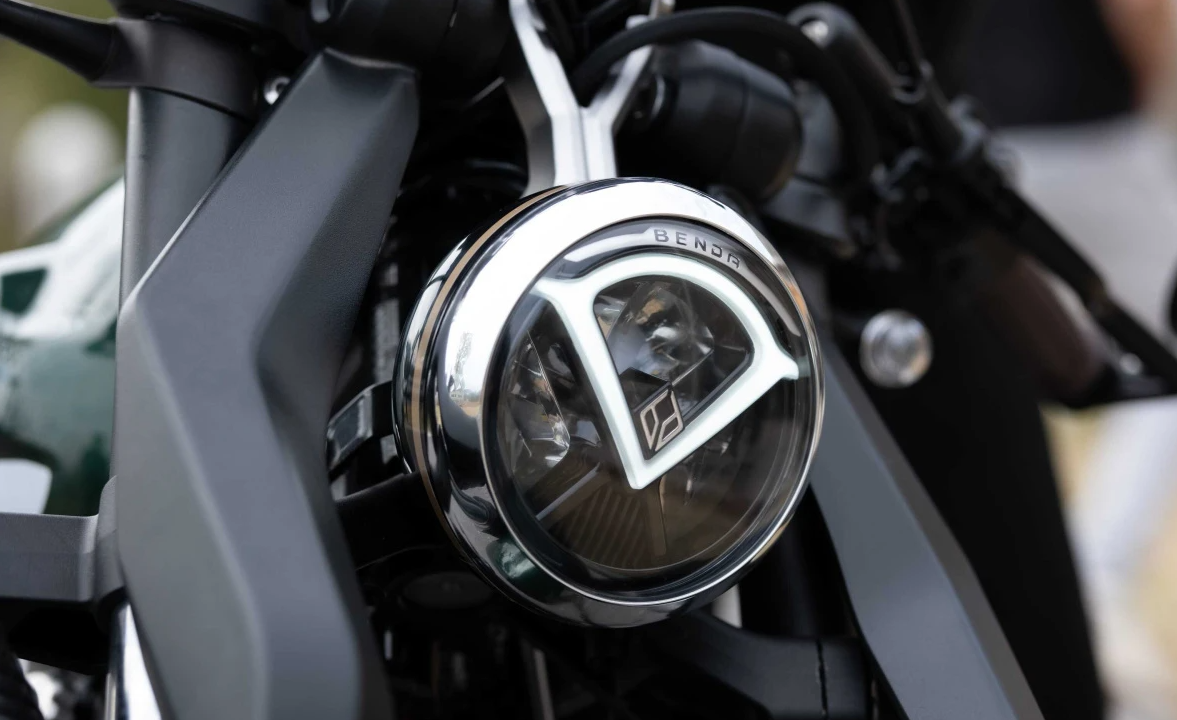 Мотоцикл Benda Napoleon 250 в Димитровграде Мотоцикл Benda Napoleon 250 в Димитровграде