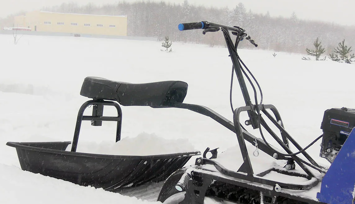 МОТОБУКСИРОВЩИК КОМПАКТНЫЙ ЛИДЕР-СИГМА-1S, 8,0+ Л.С. С МОДУЛЕМ "ТЯГАЧ" ВАРИАТОР TAV2-40 в Димитровграде МОТОБУКСИРОВЩИК КОМПАКТНЫЙ ЛИДЕР-СИГМА-1S, 8,0+ Л.С. С МОДУЛЕМ "ТЯГАЧ" ВАРИАТОР TAV2-40 в Димитровграде