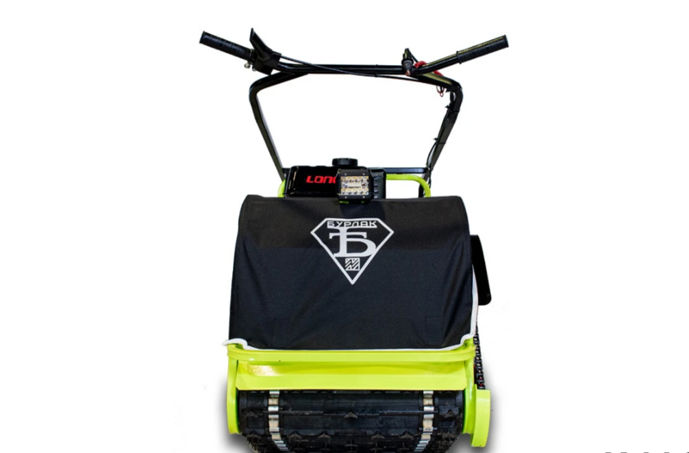 Мотобуксировщик Бурлак ХОЗЯИН-1 (капот ткань) в Димитровграде Мотобуксировщик Бурлак ХОЗЯИН-1 (капот ткань) в Димитровграде