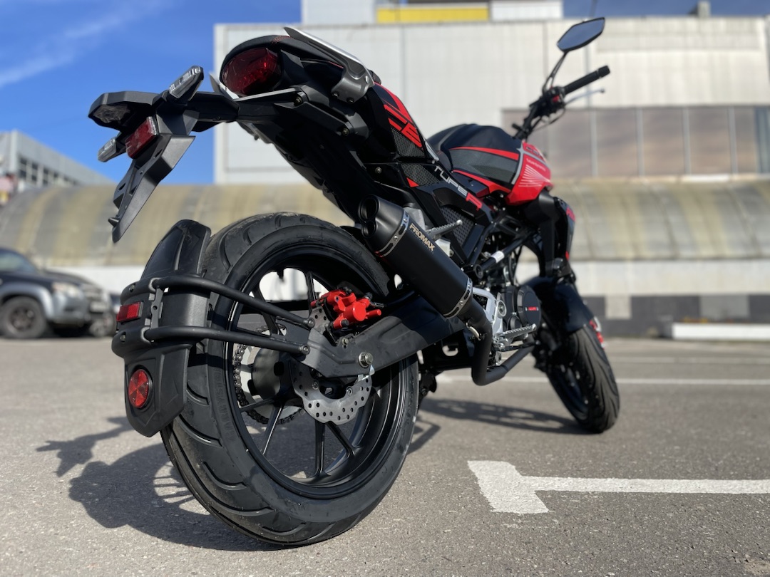 Мопед PROMAX CB150R (49) в Димитровграде Мопед PROMAX CB150R (49) в Димитровграде