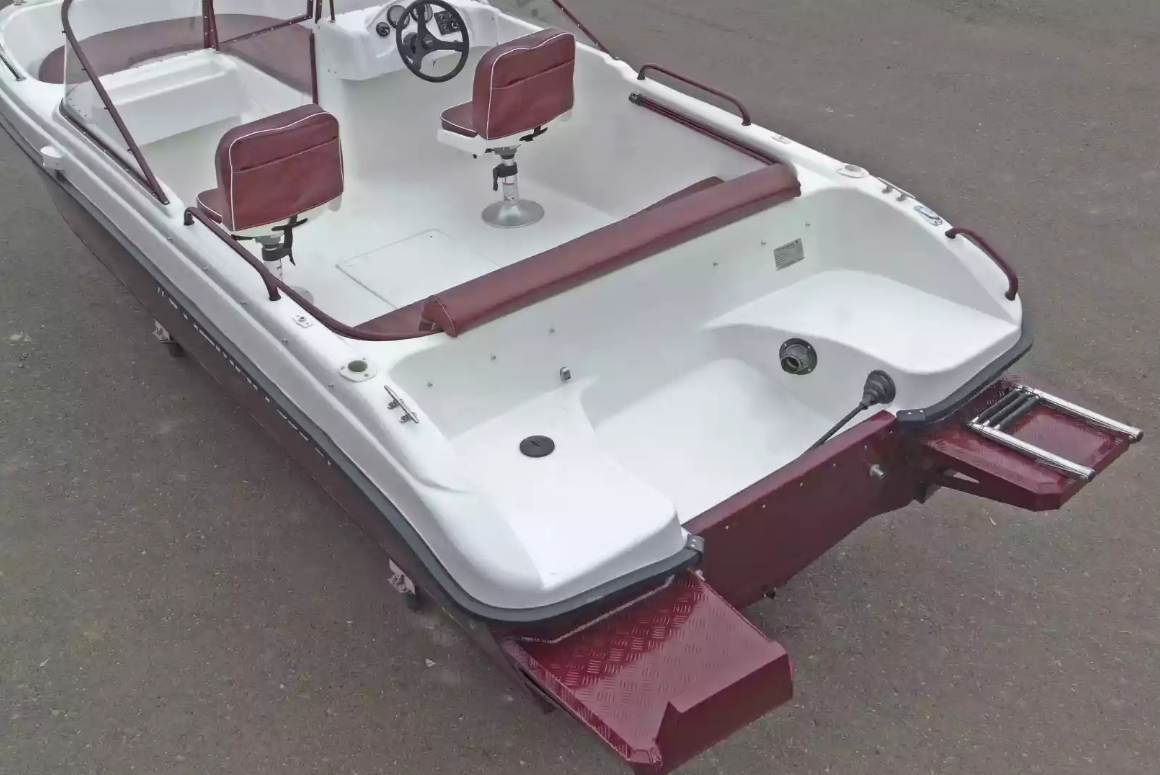 Комбинированный катер Neman-530 Open в Димитровграде Комбинированный катер Neman-530 Open в Димитровграде