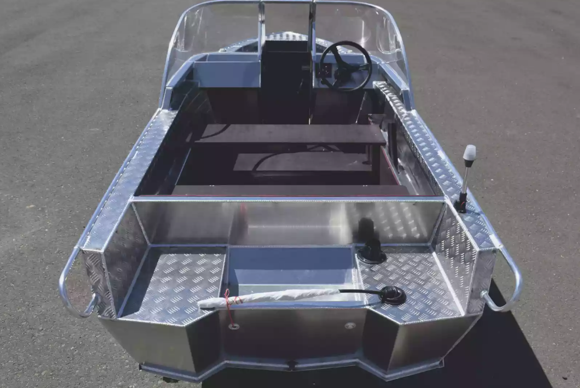 Алюминиевый катер Wyatboat-390 DCM в Димитровграде Алюминиевый катер Wyatboat-390 DCM в Димитровграде