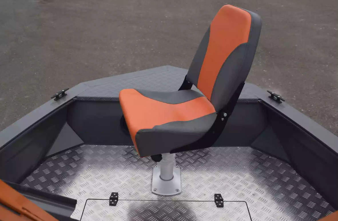 Алюминиевый катер Неман-480 DCM FISH в Димитровграде Алюминиевый катер Неман-480 DCM FISH в Димитровграде