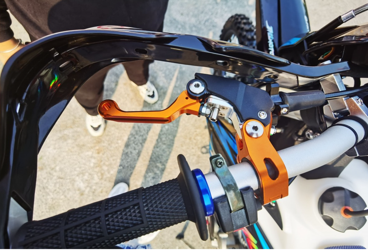 Мотоцикл JHLMOTO JHL Z3 CB250 (172FMM-3A) в Димитровграде Мотоцикл JHLMOTO JHL Z3 CB250 (172FMM-3A) в Димитровграде