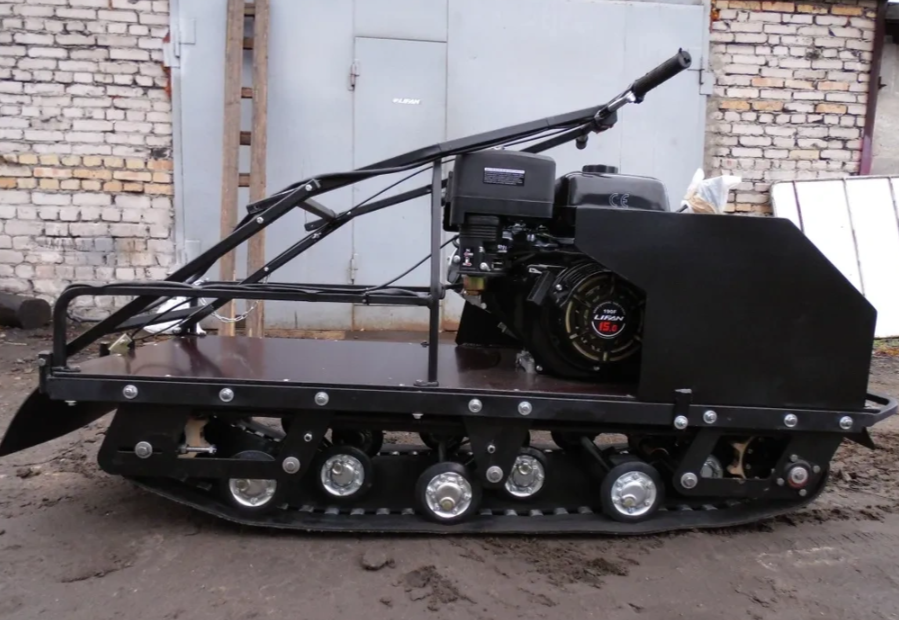 Мотобуксировщик AhtaR Зима 9 л/с с вариатором в Димитровграде Мотобуксировщик AhtaR Зима 9 л/с с вариатором в Димитровграде