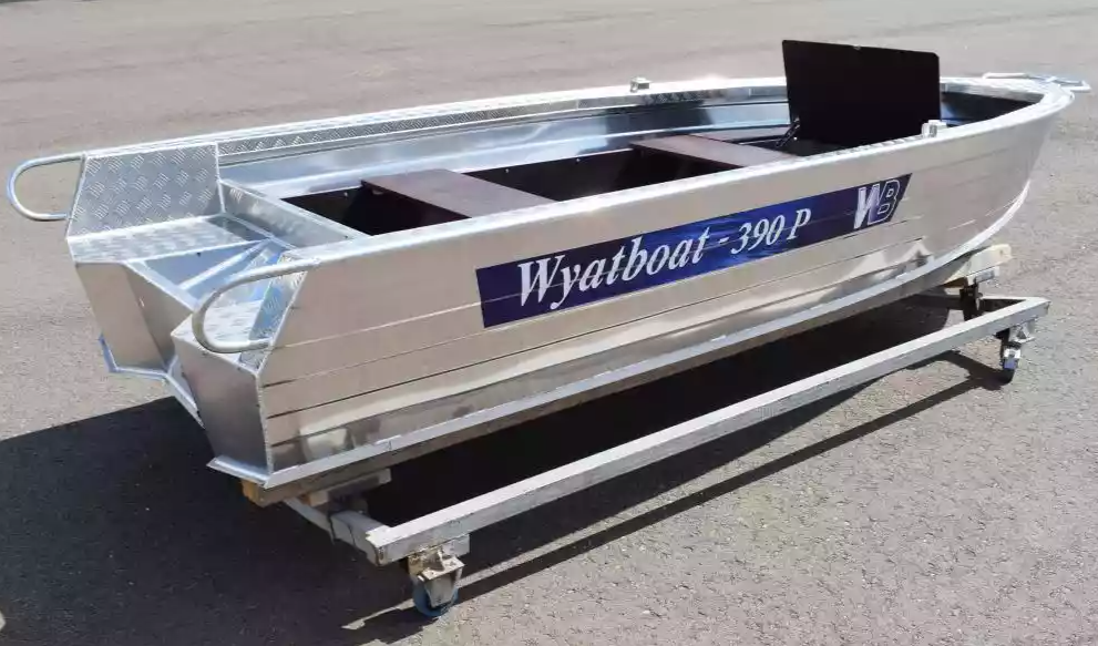 Алюминиевая лодка Wyatboat-390Р Fish в Димитровграде Алюминиевая лодка Wyatboat-390Р Fish в Димитровграде