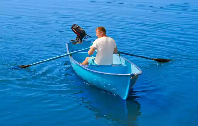 Стеклопластиковая лодка Омуль в Димитровграде Стеклопластиковая лодка Омуль в Димитровграде