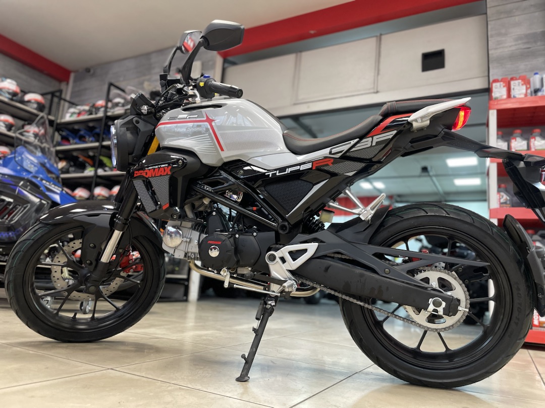 Мопед PROMAX CB150R (49) в Димитровграде Мопед PROMAX CB150R (49) в Димитровграде