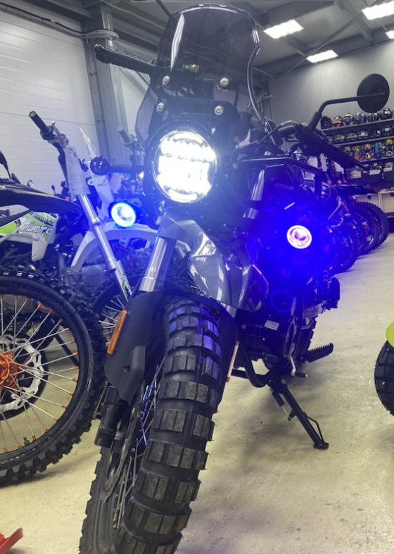 Мотоцикл TMBK FAHRENHEIT 250 (165 FMM) в Димитровграде Мотоцикл TMBK FAHRENHEIT 250 (165 FMM) в Димитровграде