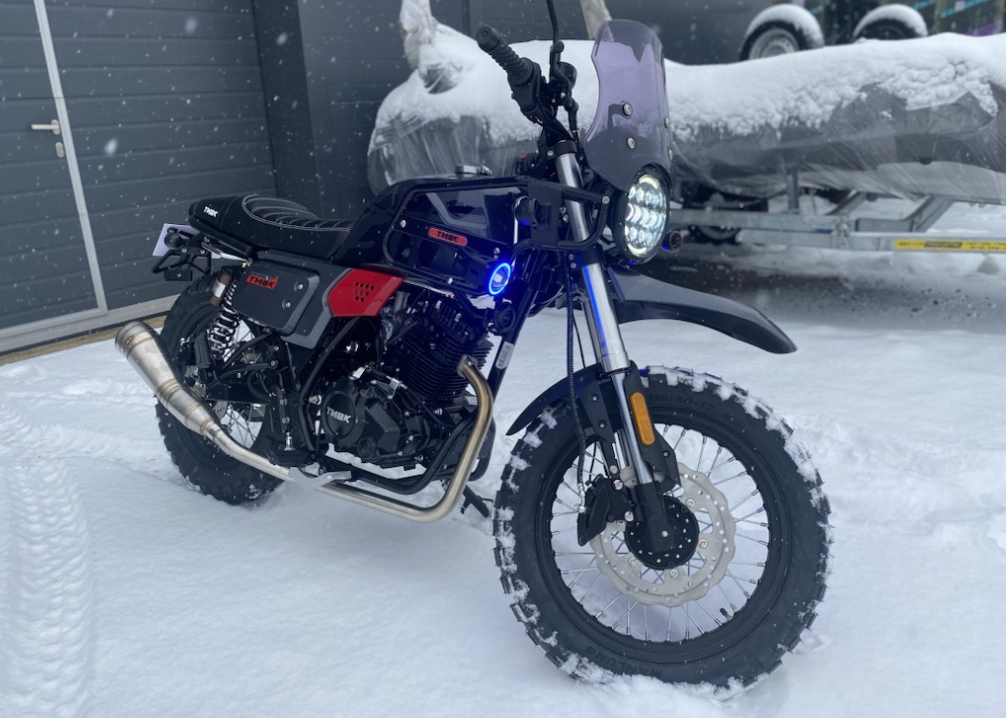 Мотоцикл TMBK FAHRENHEIT 250 (165 FMM) в Димитровграде Мотоцикл TMBK FAHRENHEIT 250 (165 FMM) в Димитровграде