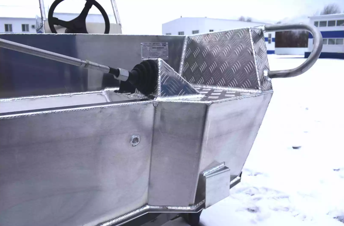 Алюминиевая лодка Wyatboat-390 C в Димитровграде Алюминиевая лодка Wyatboat-390 C в Димитровграде