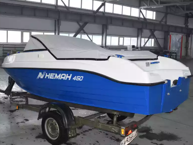 Комбинированный катер Neman-450 в Димитровграде Комбинированный катер Neman-450 в Димитровграде