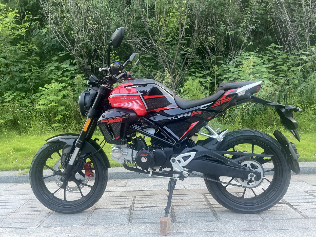 Мопед PROMAX CB130R (49) в Димитровграде Мопед PROMAX CB130R (49) в Димитровграде