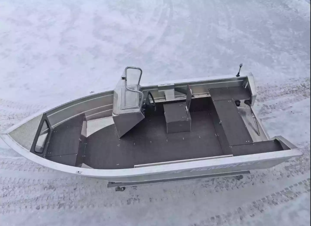 Алюминиевый катер Неман-400 С в Димитровграде Алюминиевый катер Неман-400 С в Димитровграде