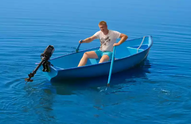 Стеклопластиковая лодка Омуль в Димитровграде Стеклопластиковая лодка Омуль в Димитровграде