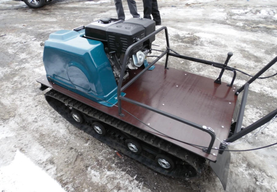 Мотобуксировщик AhtaR LR13 с реверс-вариатором Буран (задний ход) в Димитровграде Мотобуксировщик AhtaR LR13 с реверс-вариатором Буран (задний ход) в Димитровграде