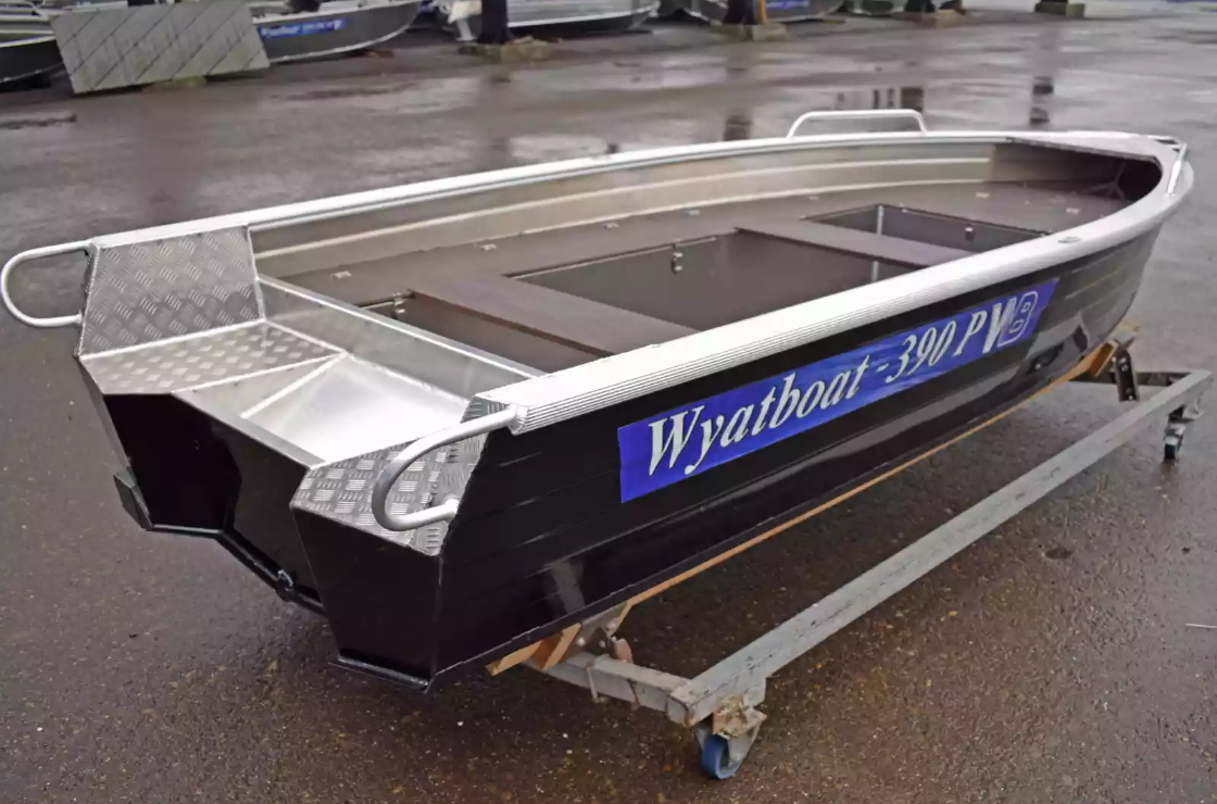 Алюминиевая лодка Wyatboat-390РМ в Димитровграде Алюминиевая лодка Wyatboat-390РМ в Димитровграде