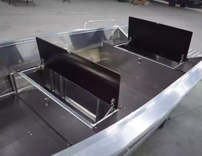 Алюминиевая лодка  Wyatboat-430 Р в Димитровграде Алюминиевая лодка  Wyatboat-430 Р в Димитровграде