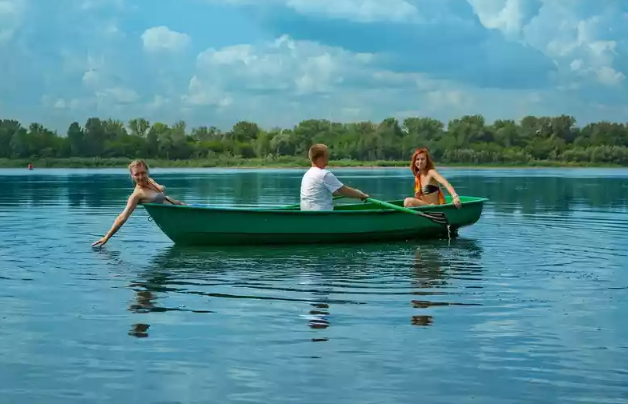 Стеклопластиковая Лодка Голавль в Димитровграде Стеклопластиковая Лодка Голавль в Димитровграде