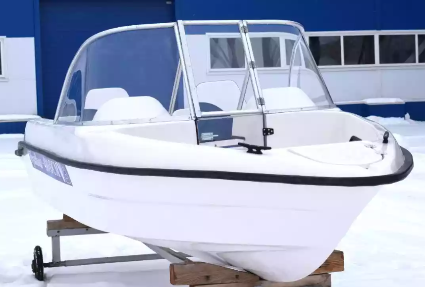 Стеклопластиковый катер Wyatboat-430DCМ (килевая) в Димитровграде Стеклопластиковый катер Wyatboat-430DCМ (килевая) в Димитровграде
