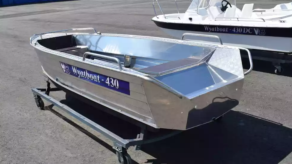 Алюминиевая лодка  Wyatboat-430М в Димитровграде Алюминиевая лодка  Wyatboat-430М в Димитровграде