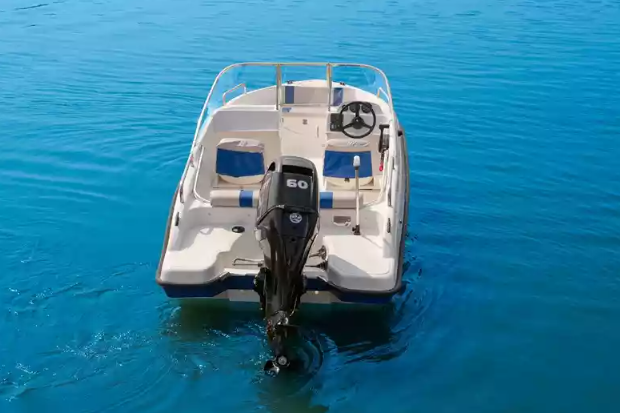 Стеклопластиковый катер Wyatboat-3 DC Open в Димитровграде Стеклопластиковый катер Wyatboat-3 DC Open в Димитровграде