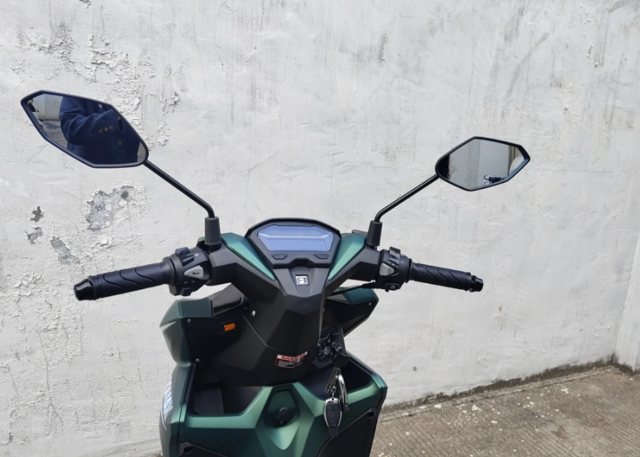 Скутер PROMAX INFERNO 250 (49) в Димитровграде Скутер PROMAX INFERNO 250 (49) в Димитровграде