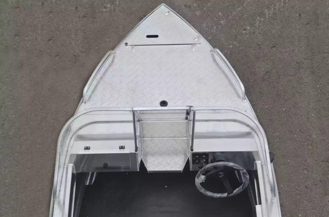 Алюминиевая лодка  Neman-400 PRO в Димитровграде Алюминиевая лодка  Neman-400 PRO в Димитровграде