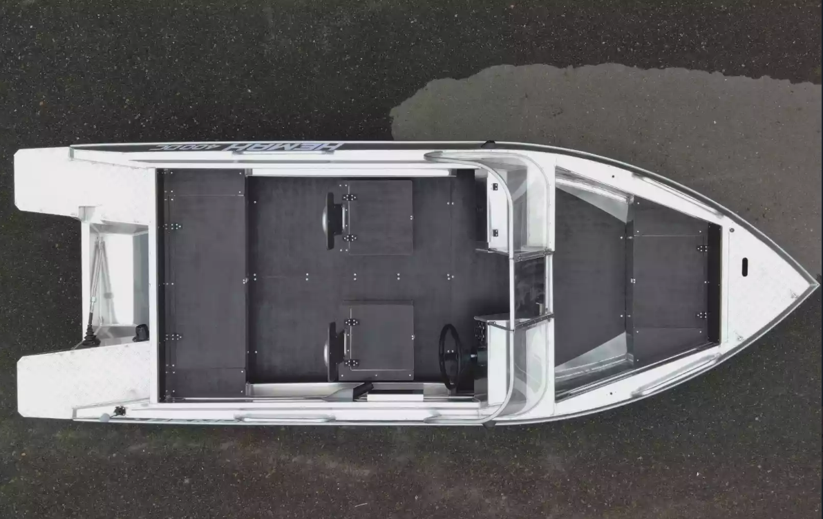 Алюминиевый катер Neman-400 DC в Димитровграде Алюминиевый катер Neman-400 DC в Димитровграде