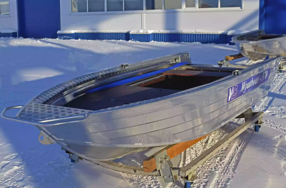 Алюминиевая лодка Wyatboat-370 Р FISH в Димитровграде Алюминиевая лодка Wyatboat-370 Р FISH в Димитровграде