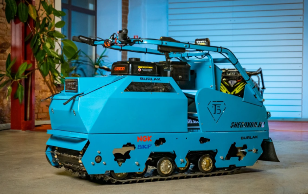 Мотобуксировщик Бурлак Таежник 20 л.с. в Димитровграде Мотобуксировщик Бурлак Таежник 20 л.с. в Димитровграде