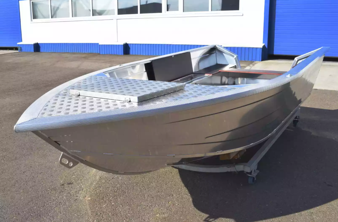 Алюминиевая лодка Неман-400 Р PRO в Димитровграде Алюминиевая лодка Неман-400 Р PRO в Димитровграде
