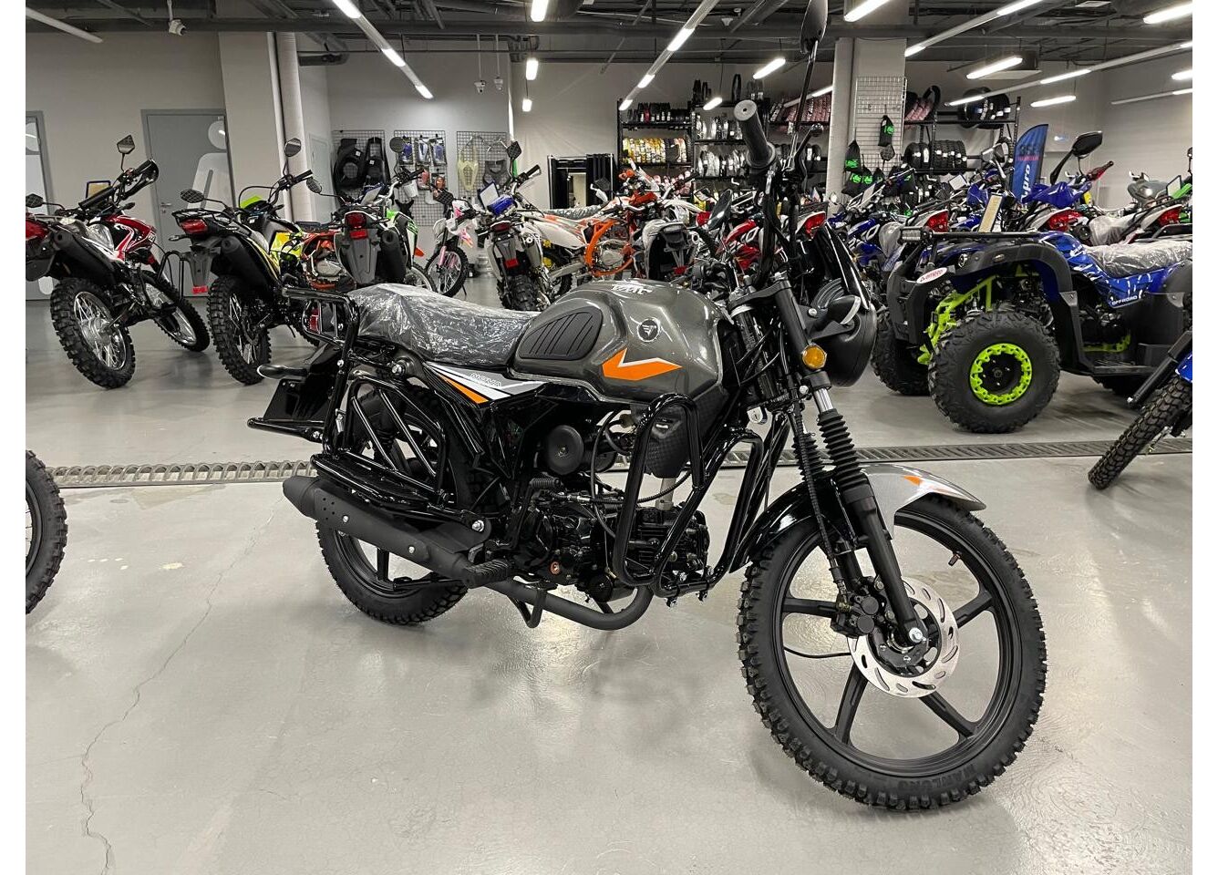 Мопед VMC NOVA 49сс (125сс) Led Full, дисковый тормоз, RKB RATO с баланс. валом, сигнализация в Димитровграде Мопед VMC NOVA 49сс (125сс) Led Full, дисковый тормоз, RKB RATO с баланс. валом, сигнализация в Димитровграде