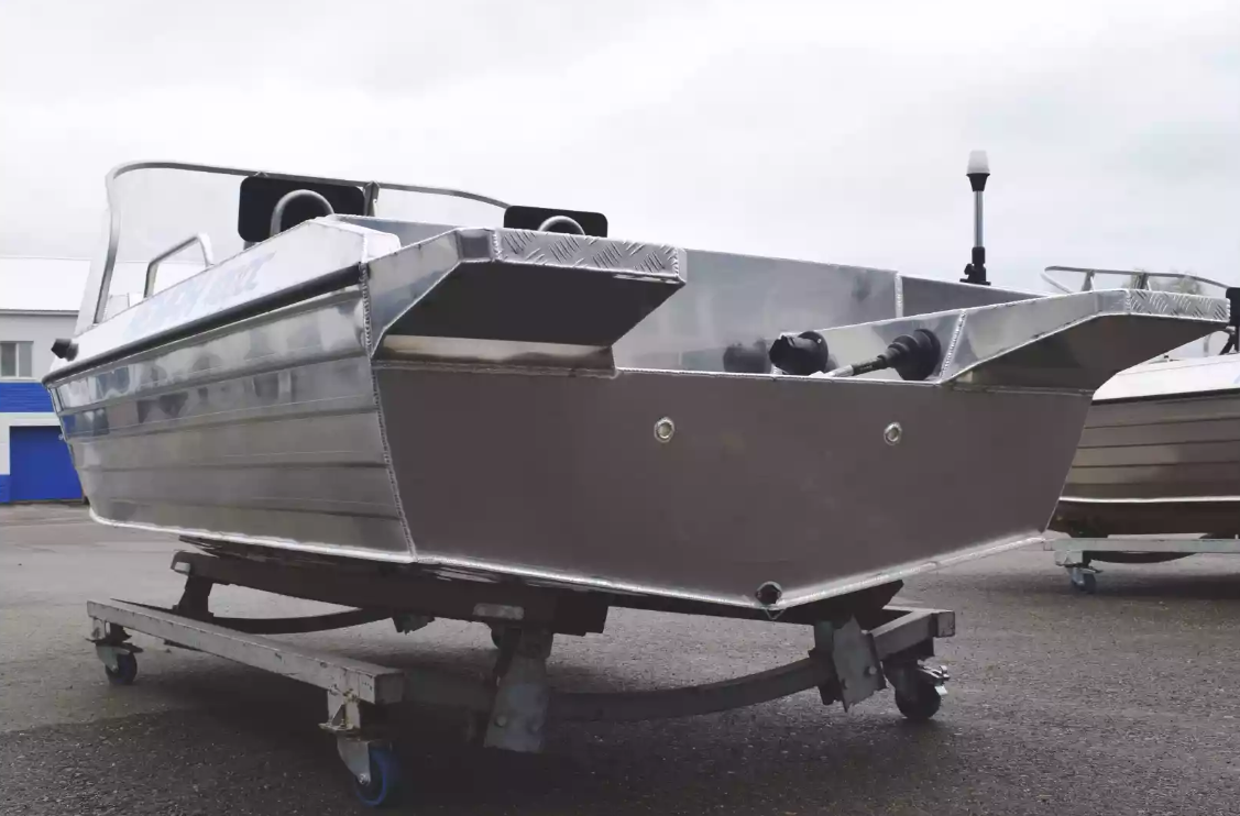 Алюминиевая лодка  Neman-400 DC в Димитровграде Алюминиевая лодка  Neman-400 DC в Димитровграде