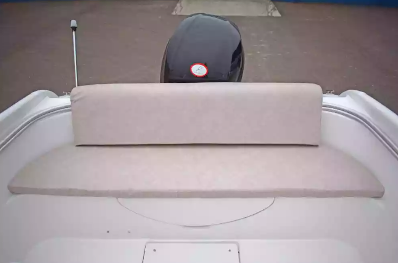 Стеклопластиковый катер Neman-530 с каютой в Димитровграде Стеклопластиковый катер Neman-530 с каютой в Димитровграде