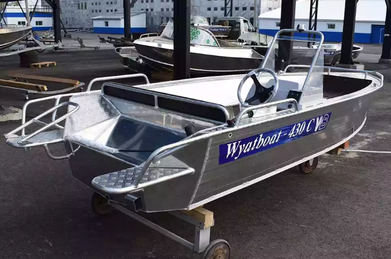 Алюминиевый катер Wyatboat-430 C в Димитровграде Алюминиевый катер Wyatboat-430 C в Димитровграде