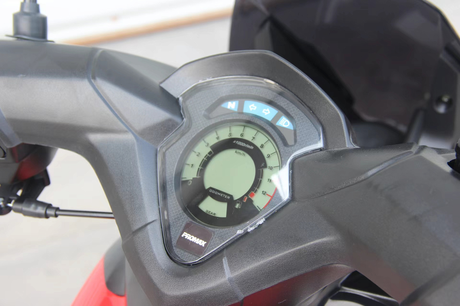 Мопед PROMAX STREET CROSS MAX 150 (49) в Димитровграде Мопед PROMAX STREET CROSS MAX 150 (49) в Димитровграде