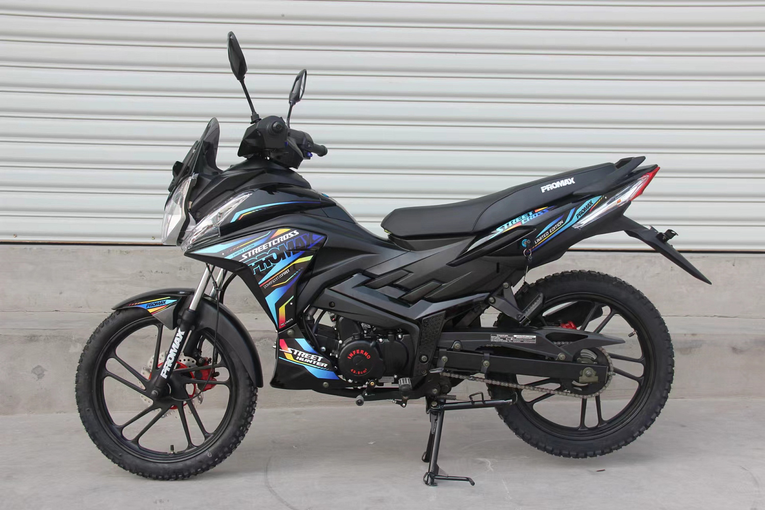 Мопед PROMAX STREET CROSS MAX 150 (49) в Димитровграде Мопед PROMAX STREET CROSS MAX 150 (49) в Димитровграде