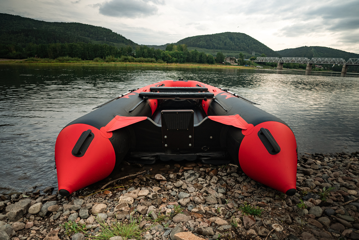 Лодка MISHIMO RIVER JET 400 под водомет в Димитровграде Лодка MISHIMO RIVER JET 400 под водомет в Димитровграде