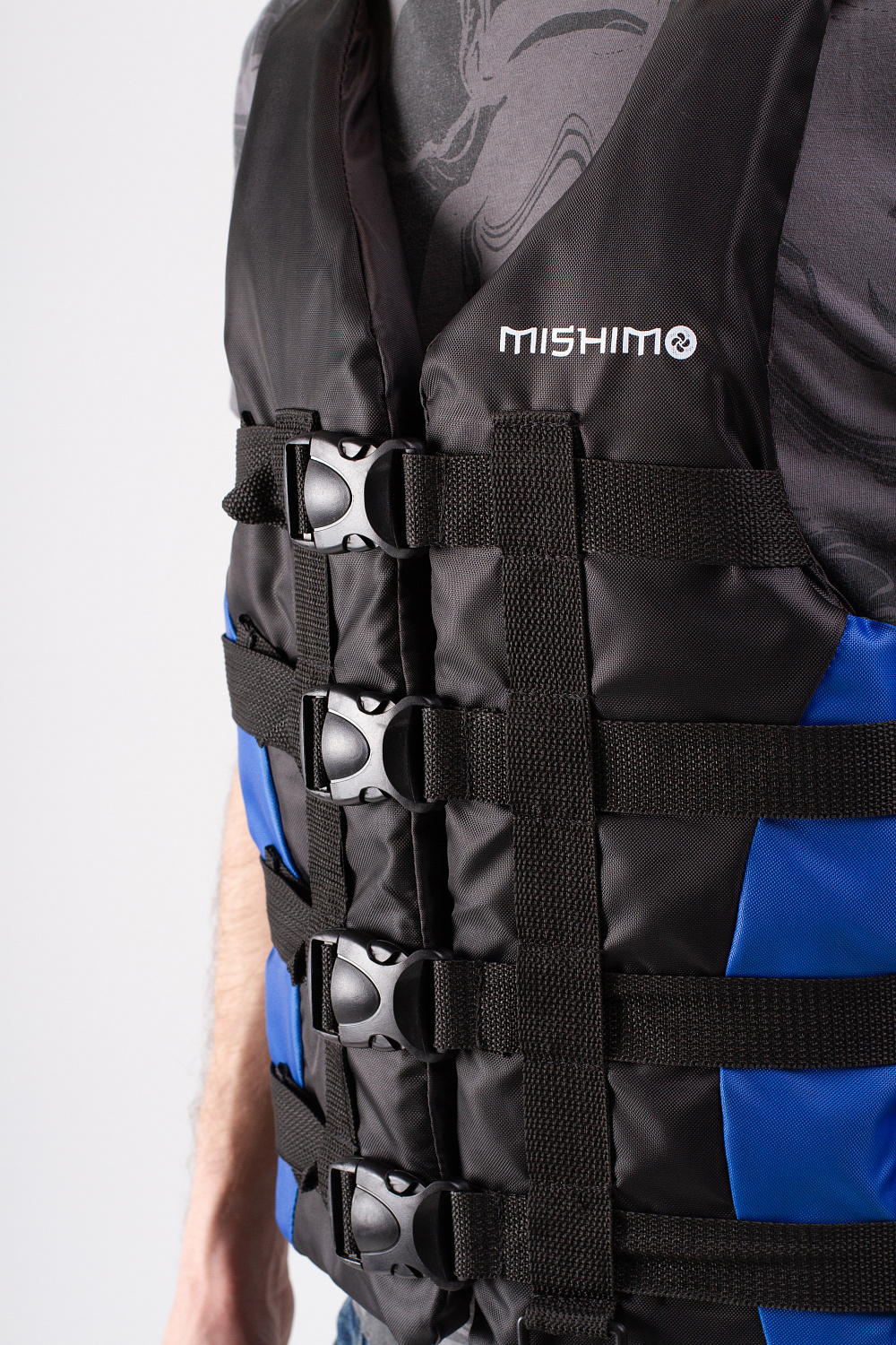 Жилет спасательный MISHIMO PRO Премиум качества Черно-синий в Димитровграде Жилет спасательный MISHIMO PRO Премиум качества Черно-синий в Димитровграде