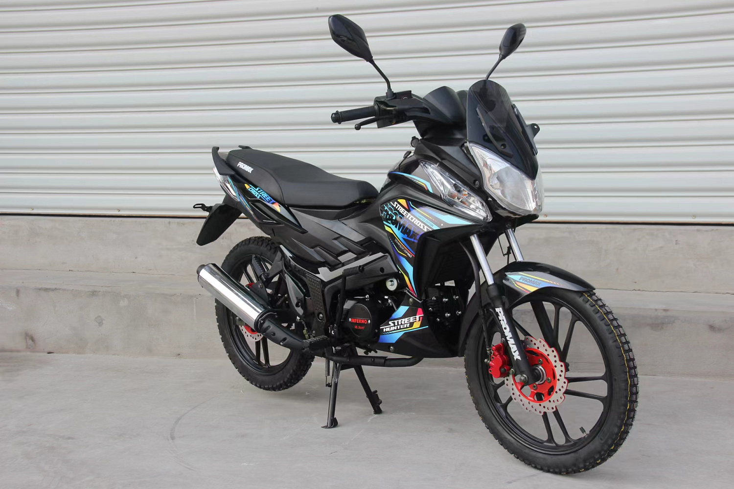 Мопед PROMAX STREET CROSS MAX 150 (49) в Димитровграде Мопед PROMAX STREET CROSS MAX 150 (49) в Димитровграде