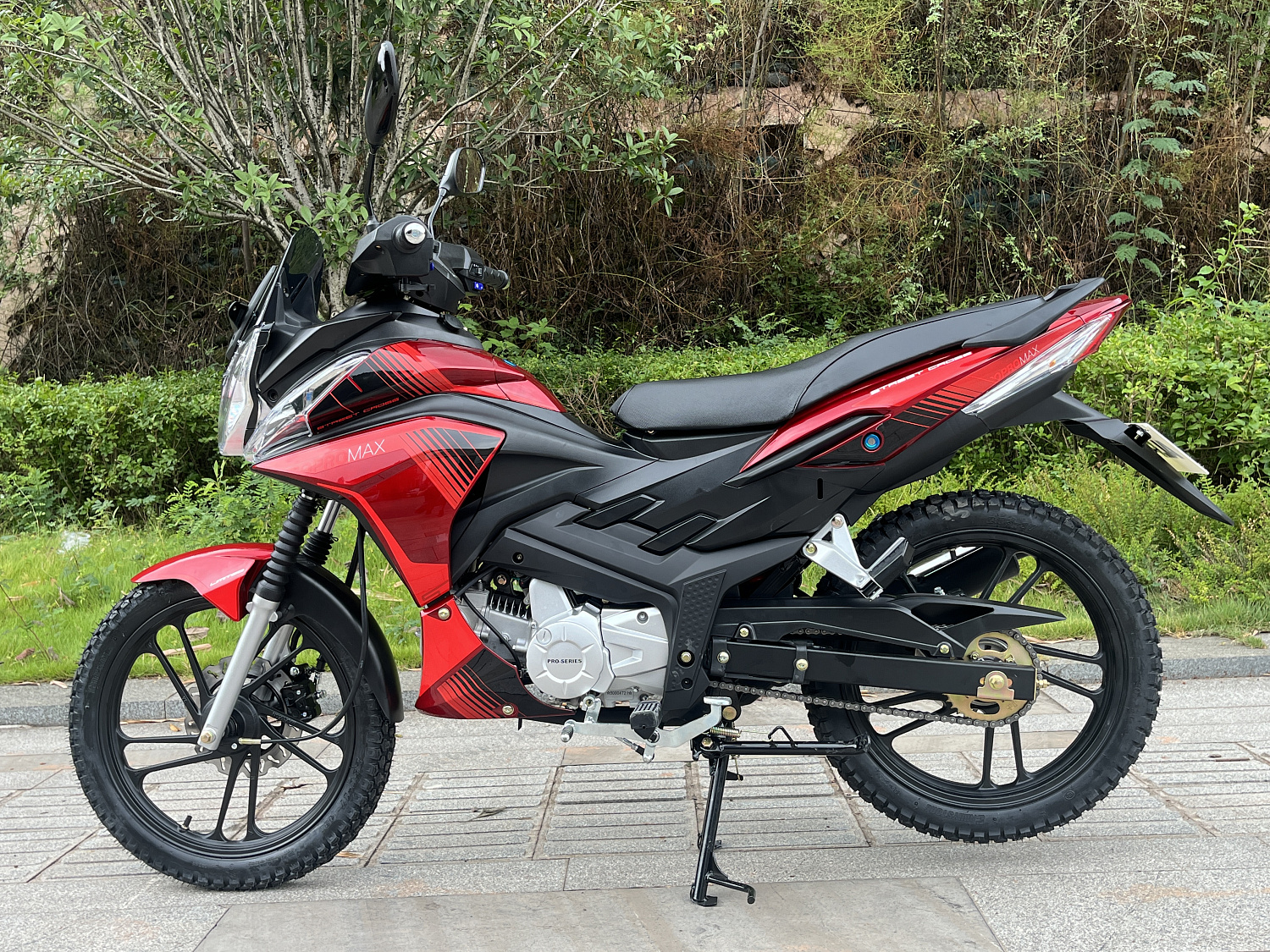 Мопед PROMAX STREET CROSS MAX 150 (49) в Димитровграде Мопед PROMAX STREET CROSS MAX 150 (49) в Димитровграде