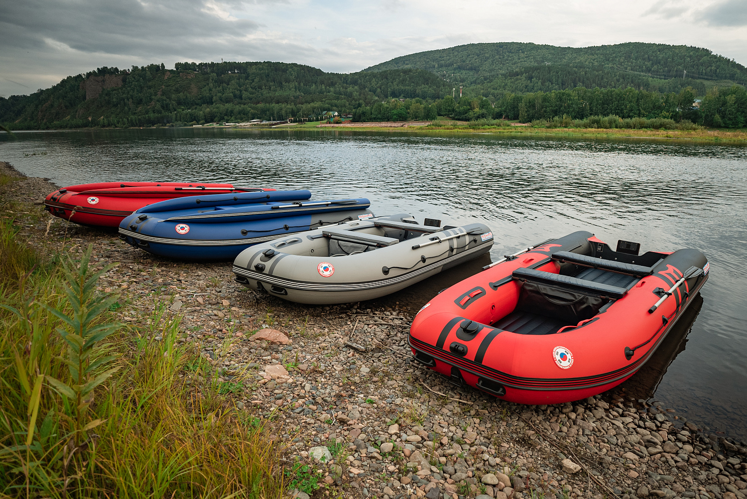 Лодка MISHIMO RIVER FJET PRO 400 под водомет в Димитровграде Лодка MISHIMO RIVER FJET PRO 400 под водомет в Димитровграде