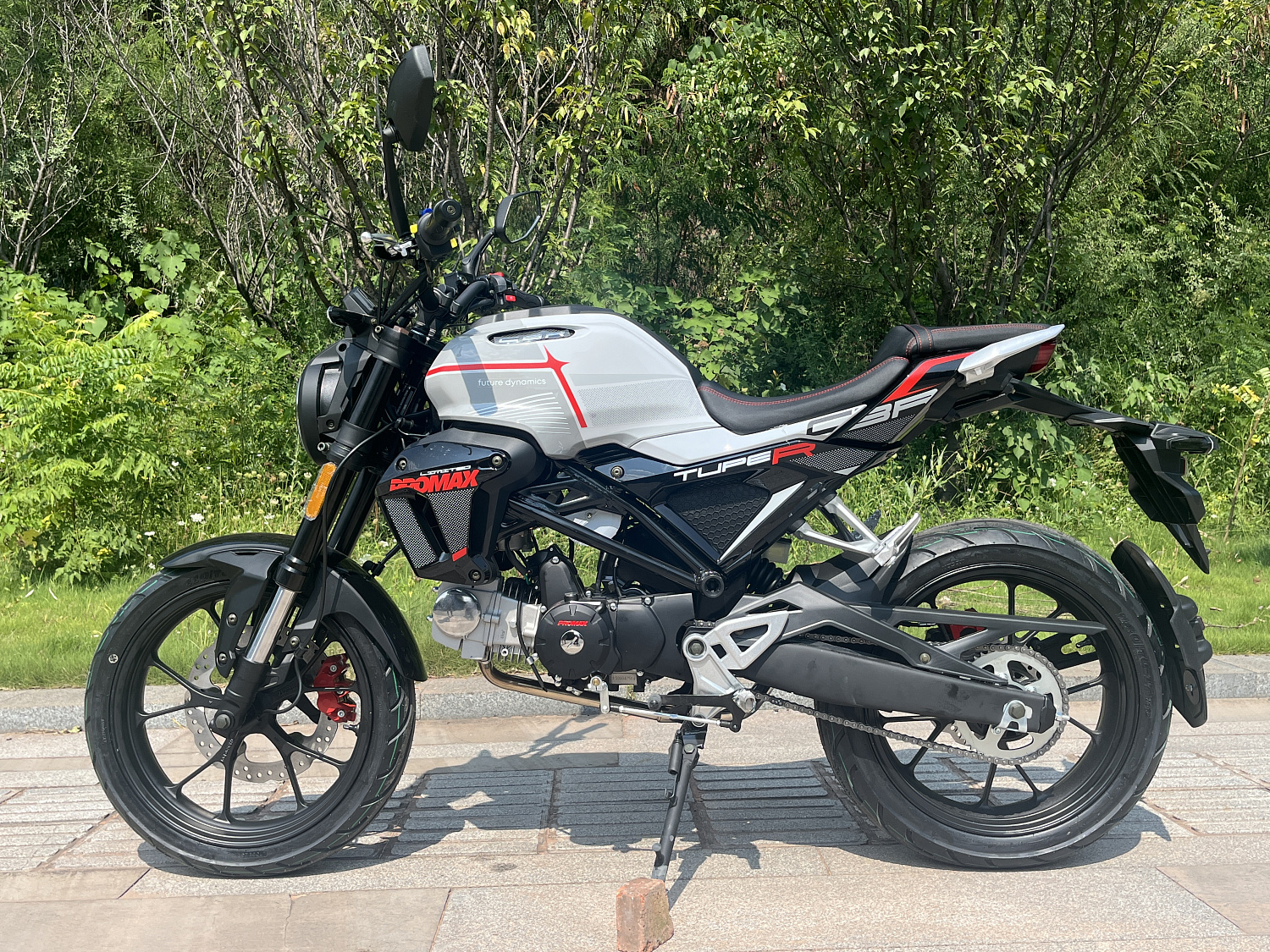 Мопед PROMAX CB130R (49) в Димитровграде Мопед PROMAX CB130R (49) в Димитровграде