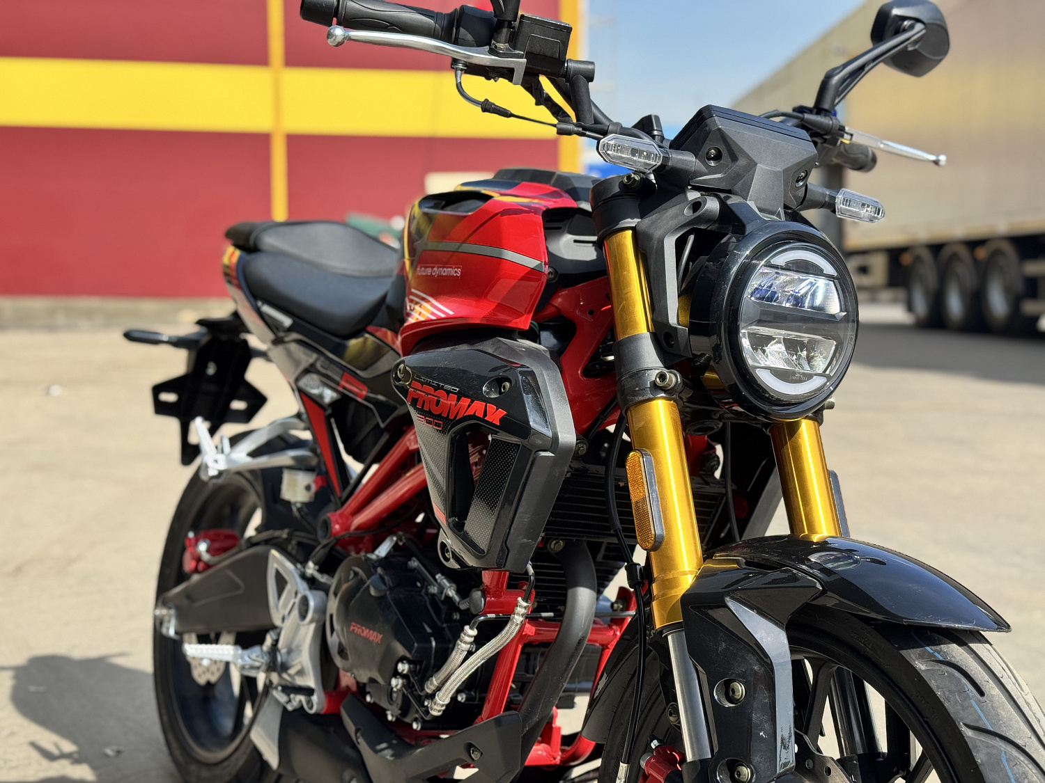 Мотоцикл PROMAX CB300 в Димитровграде