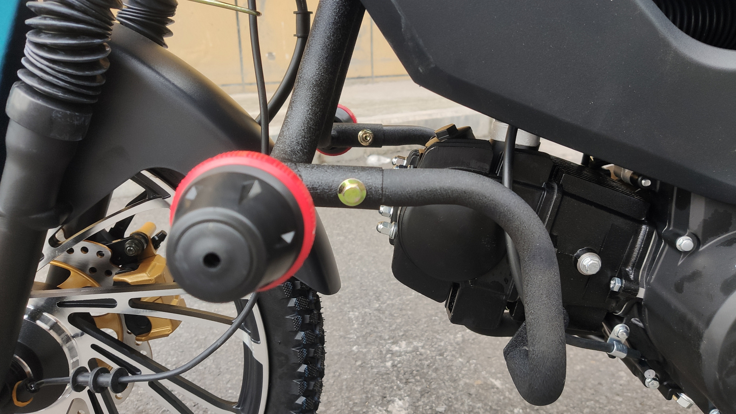 Мопед FAIDET SKIFF RS150 (49) в Димитровграде Мопед FAIDET SKIFF RS150 (49) в Димитровграде