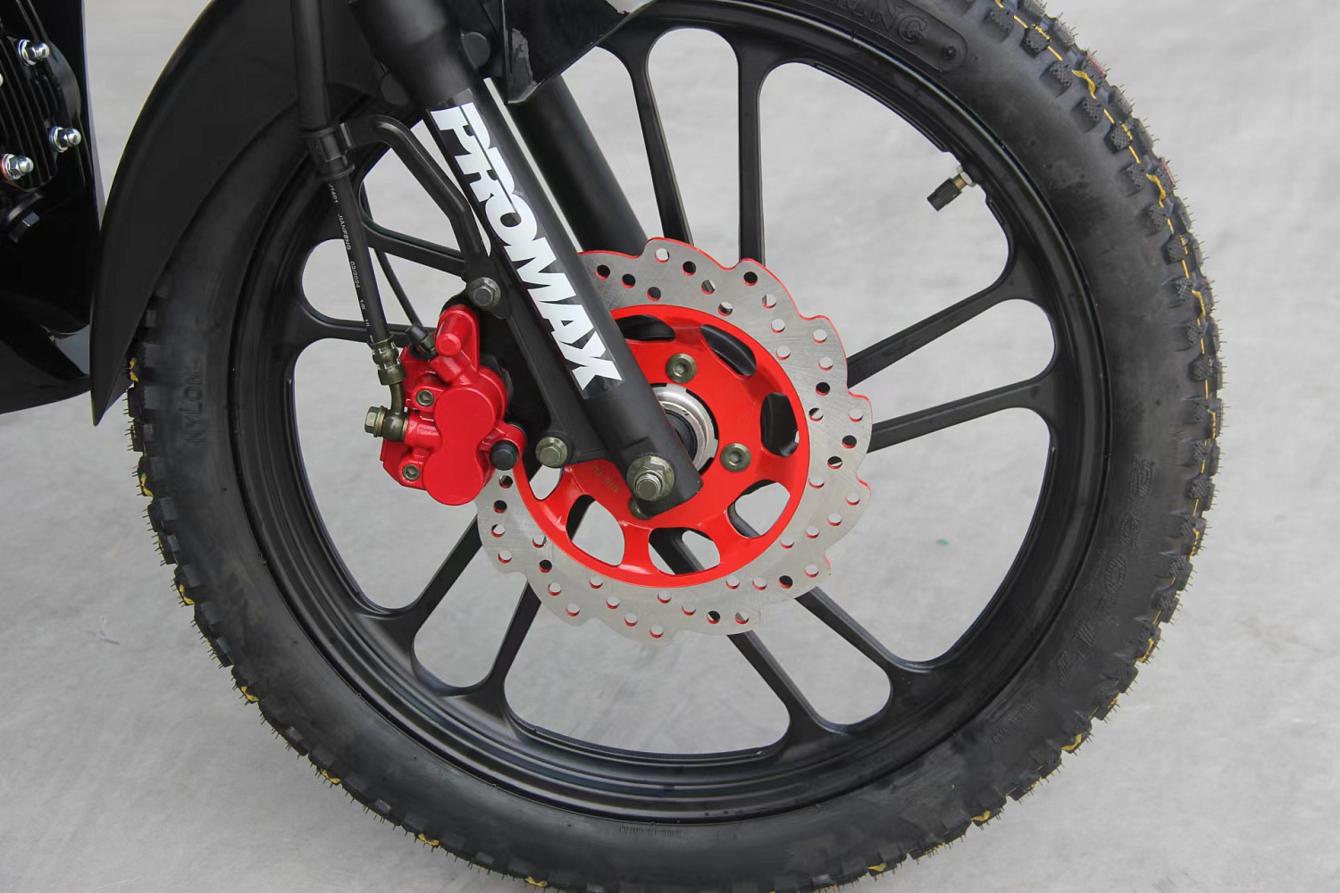 Мопед PROMAX STREET CROSS MAX 150 (49) в Димитровграде Мопед PROMAX STREET CROSS MAX 150 (49) в Димитровграде